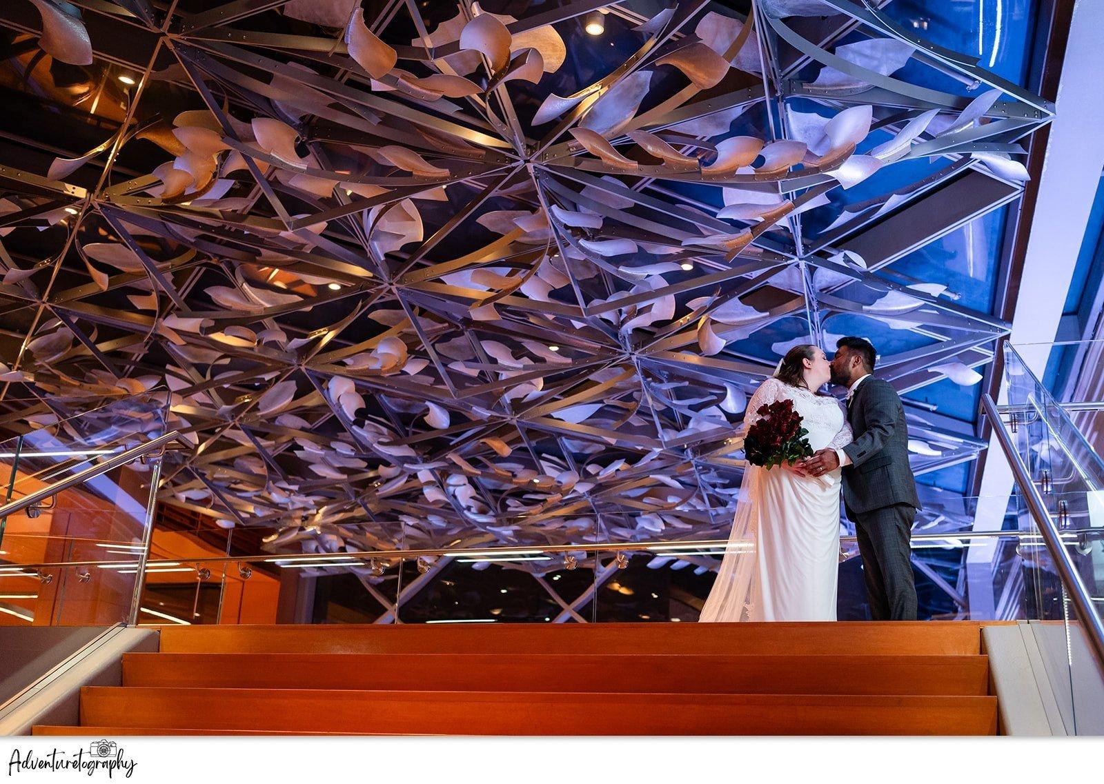 carousel-hero-element image-4