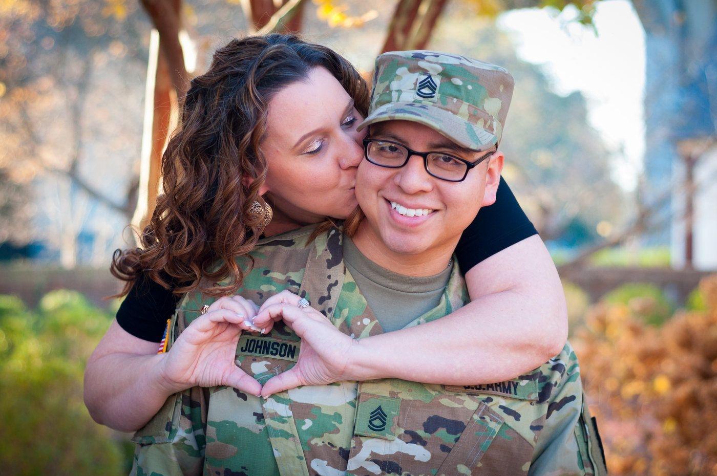 carousel-hero-element image-0