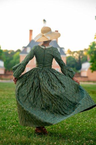 mobile - carousel-hero-element image-12