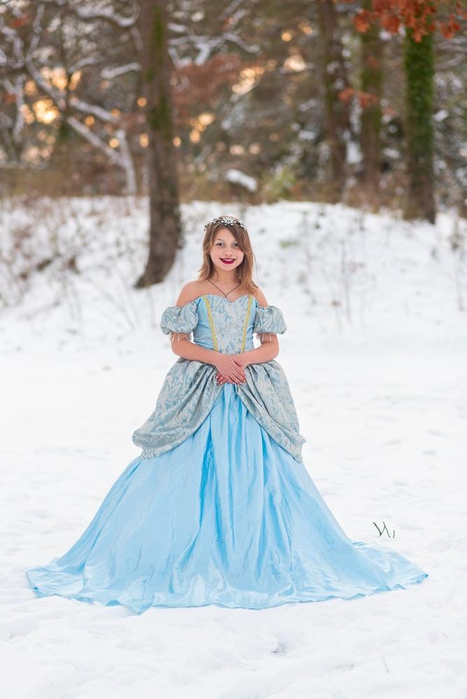 A Magical Winter Wonderland Princess Shoot with the Hawthorne Family